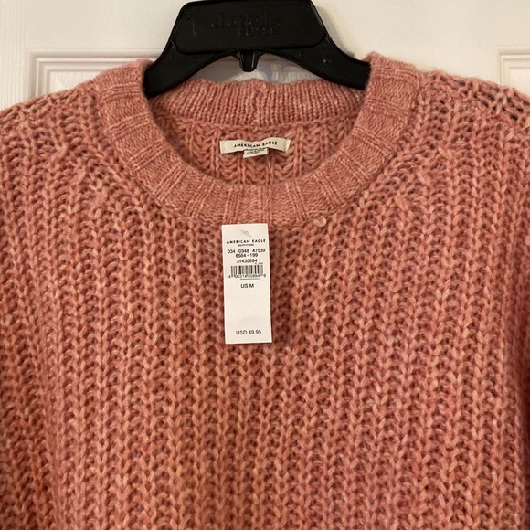 America Eagle Sweater brand new with tags size M length 22” bust 40” - Picture 2 of 12
